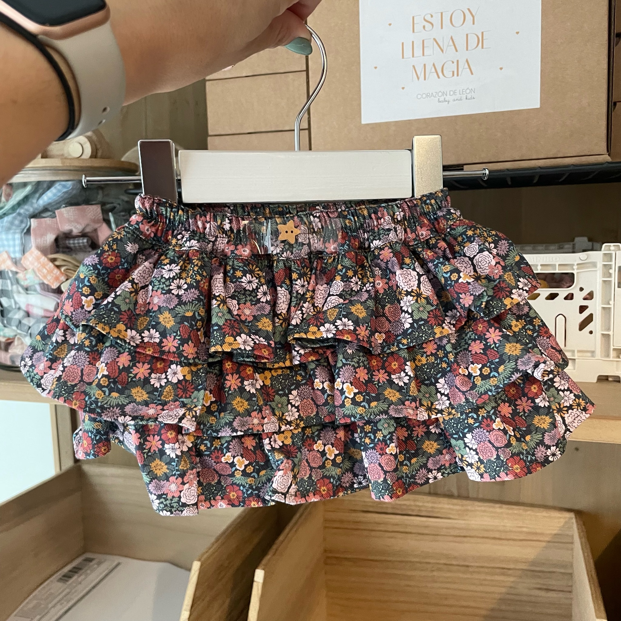 4E11389E-AC54-4FE4-9CFC-150E0C09DF16